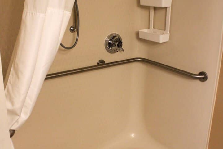 Room 10 of 29